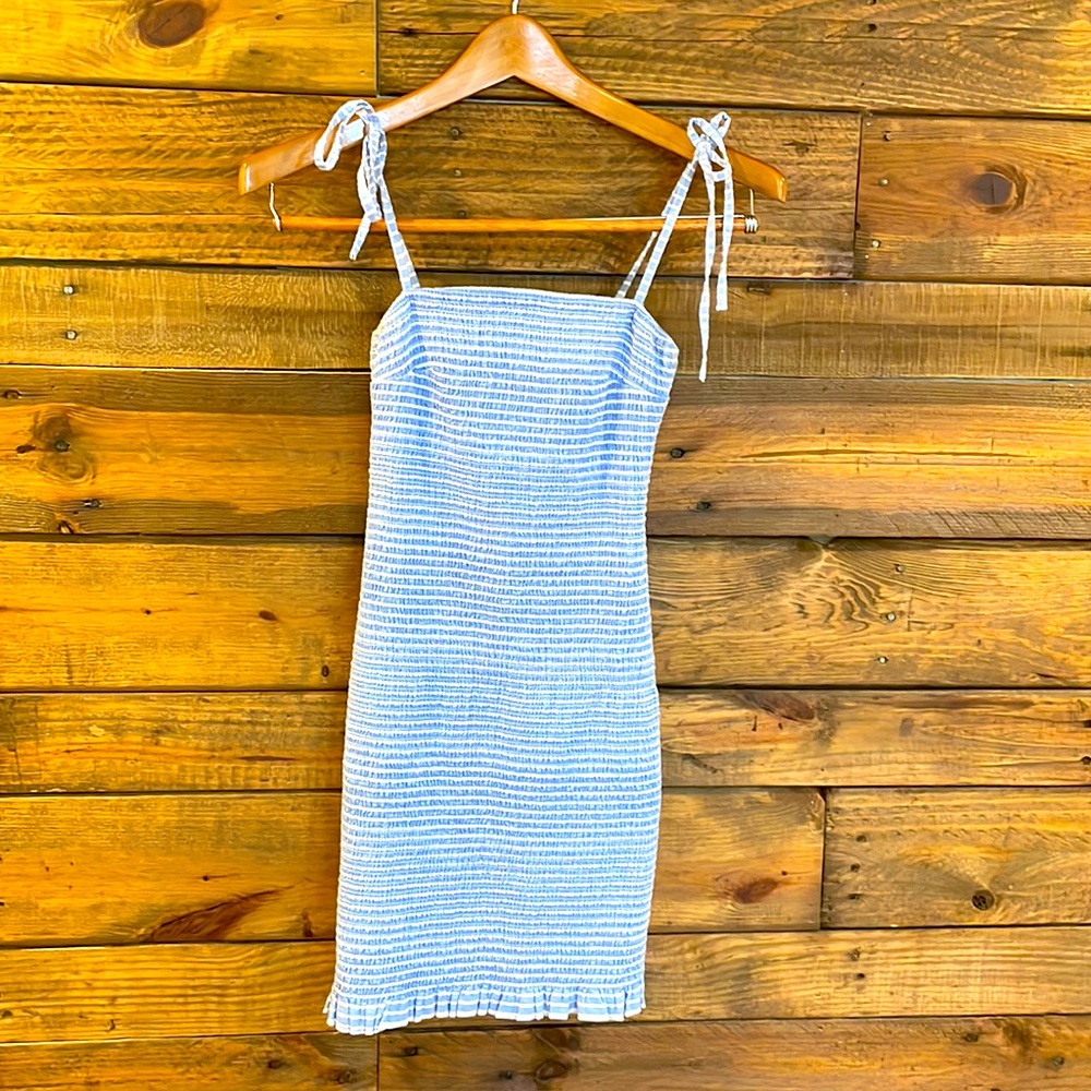 Fitted summer dress
